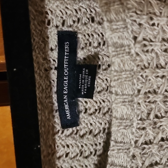 American Eagle Sweater - Picture 2 of 3
